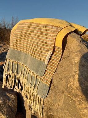 The Angler Rag — Yellow Salt Rag™ Sand-Resistant Turkish Beach Towel